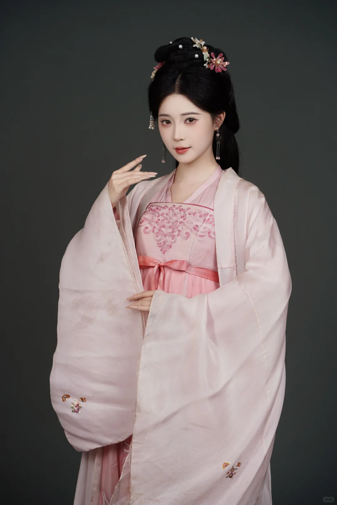 剧组定妆照快来看看你pick哪套