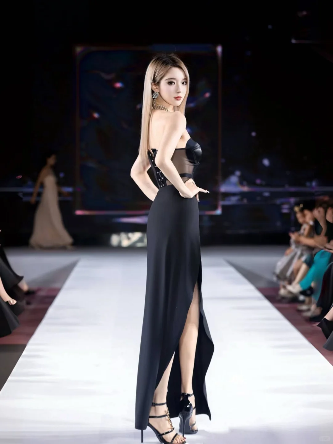 选美冠军+时尚博主+平面模特=我!