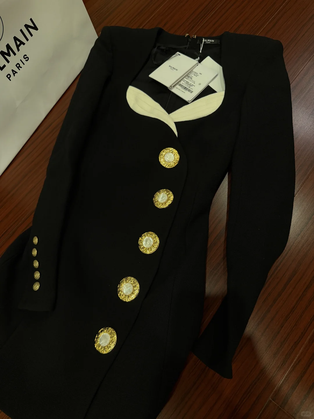 巴尔曼性感的神