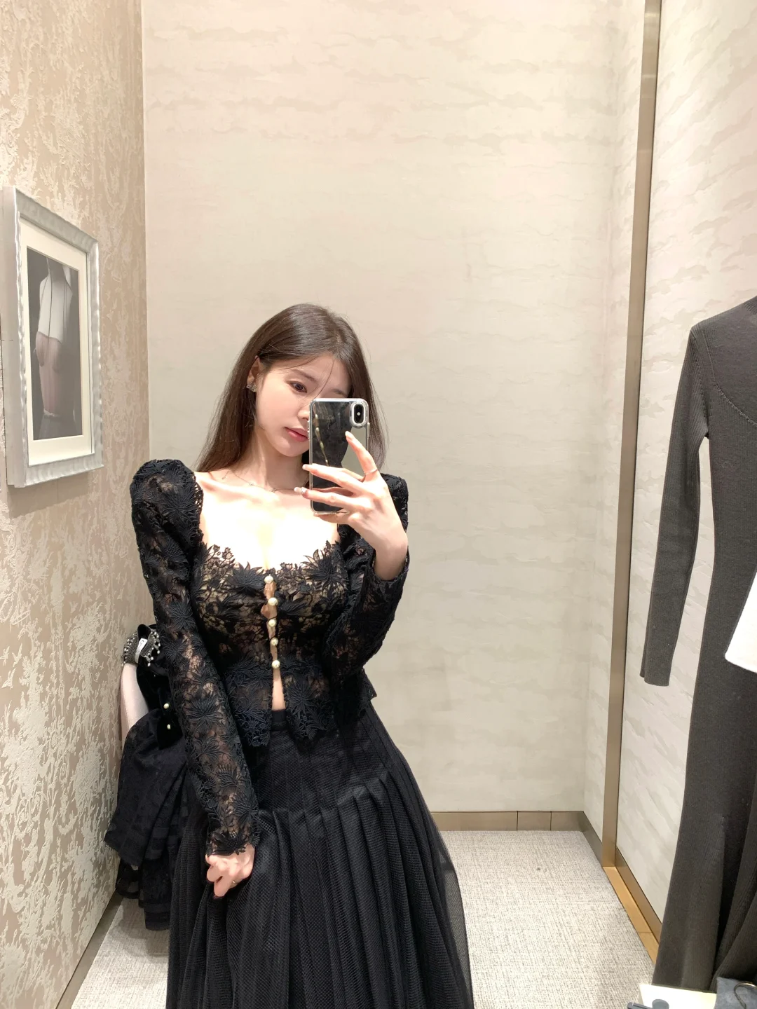 Dior2025|黑色蕾丝开场