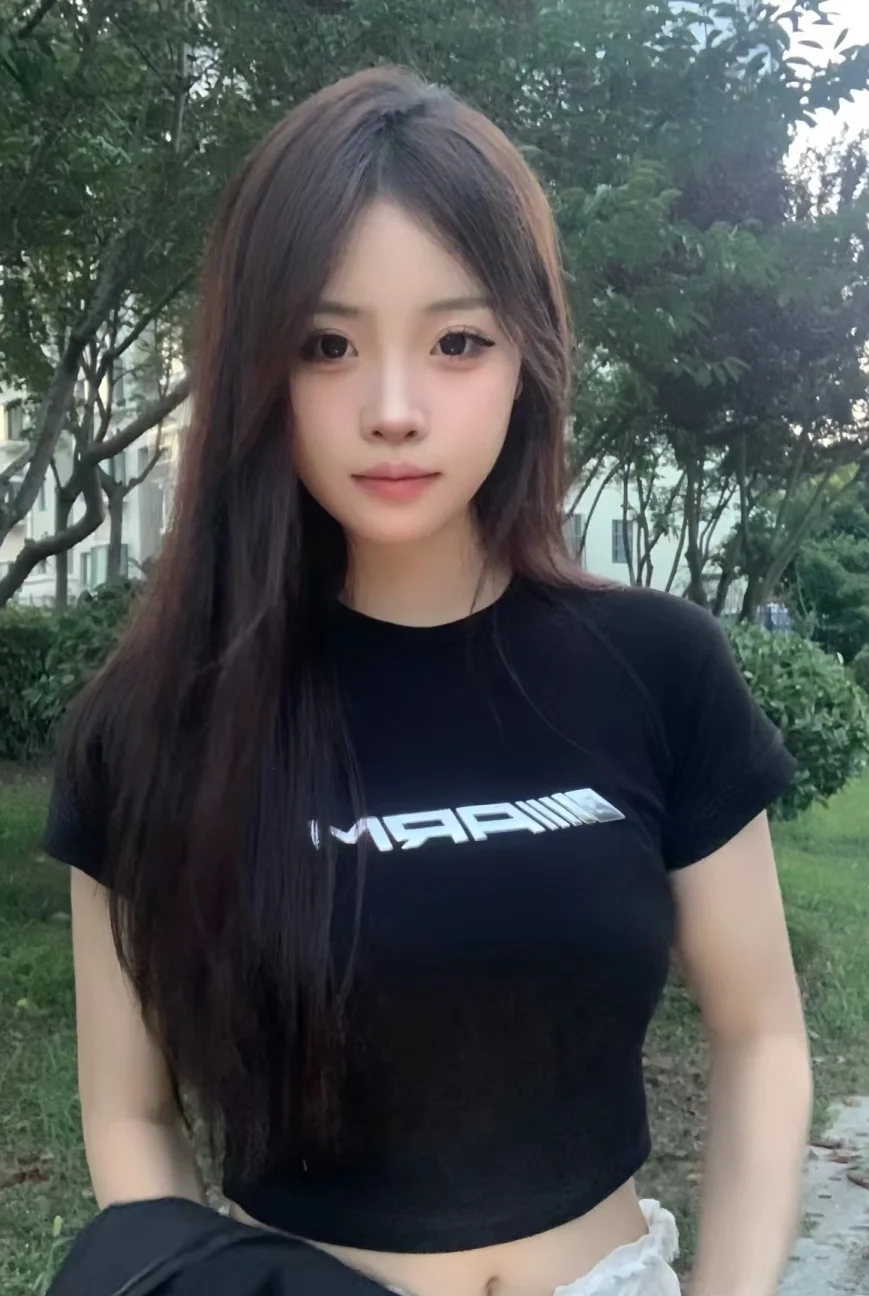 这个照片必须可以网恋好吧