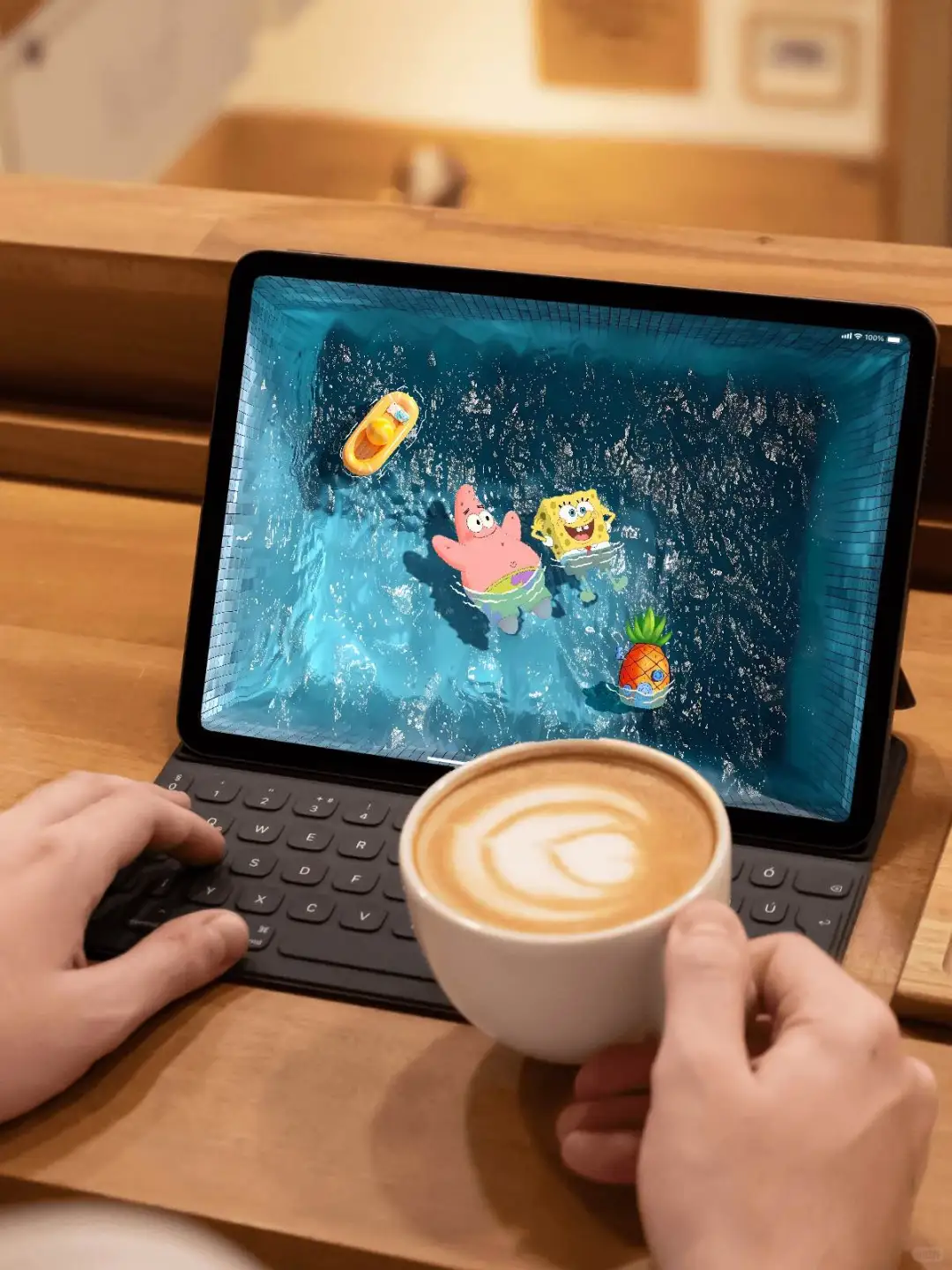 ipad/平板壁纸｜海绵宝宝游泳8｜静