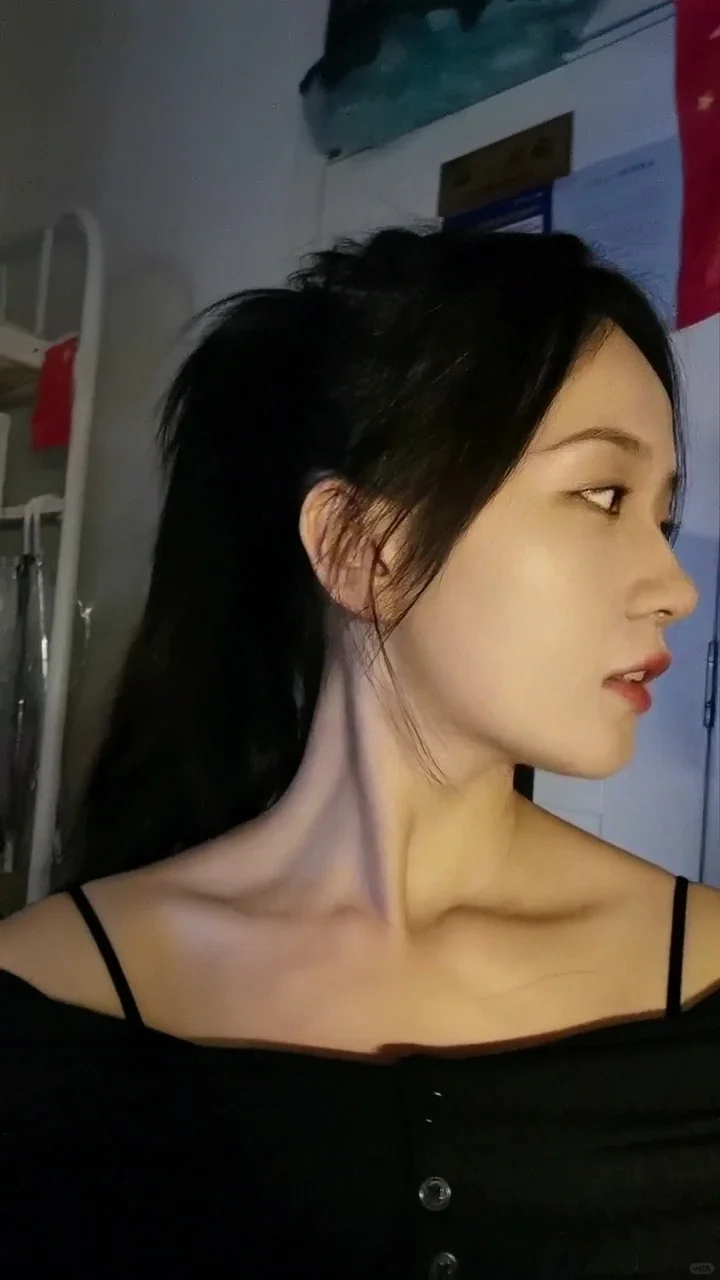 学校里一些的我
