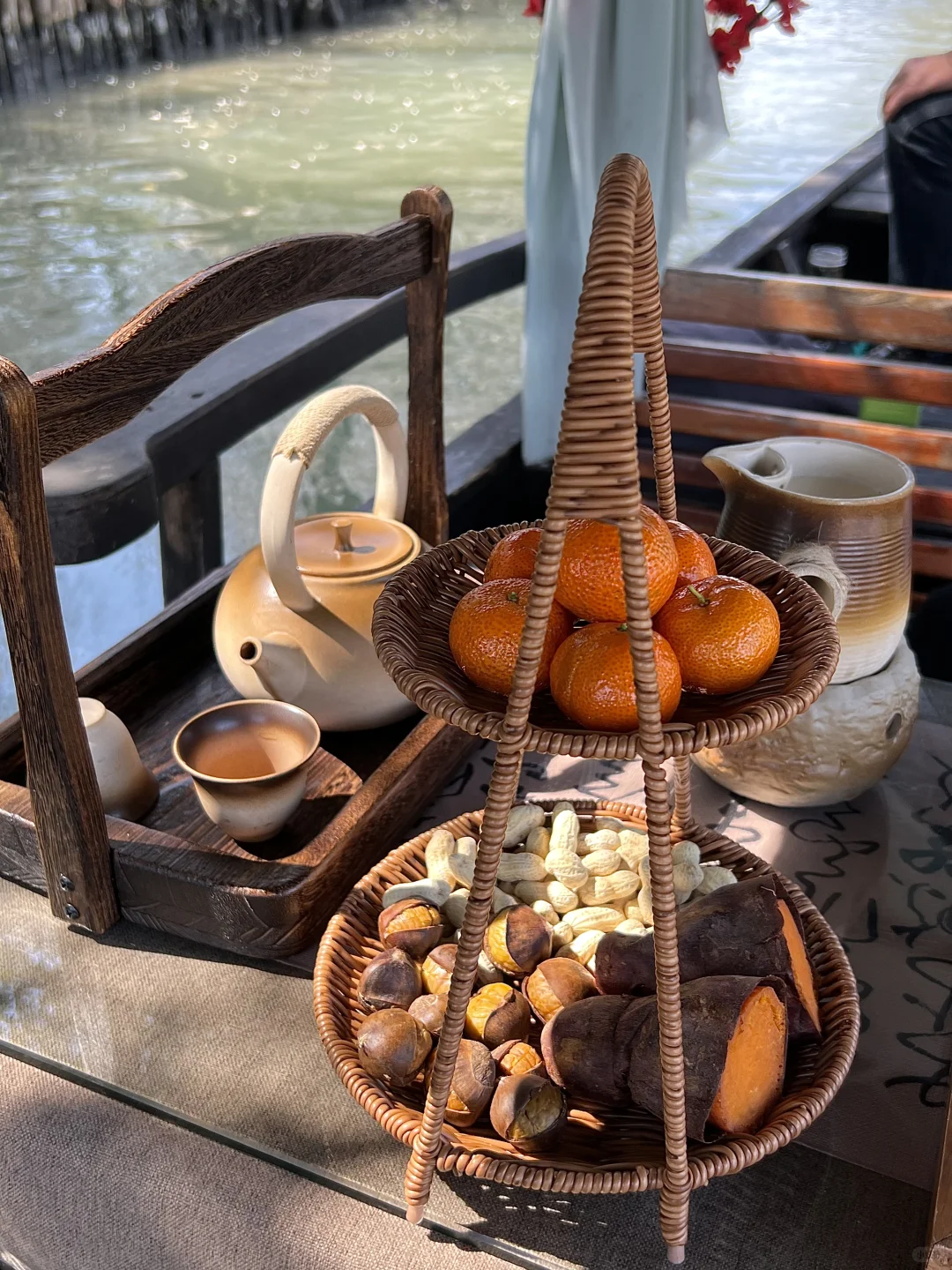春不晚 泛舟至江南₊˚‧🍵