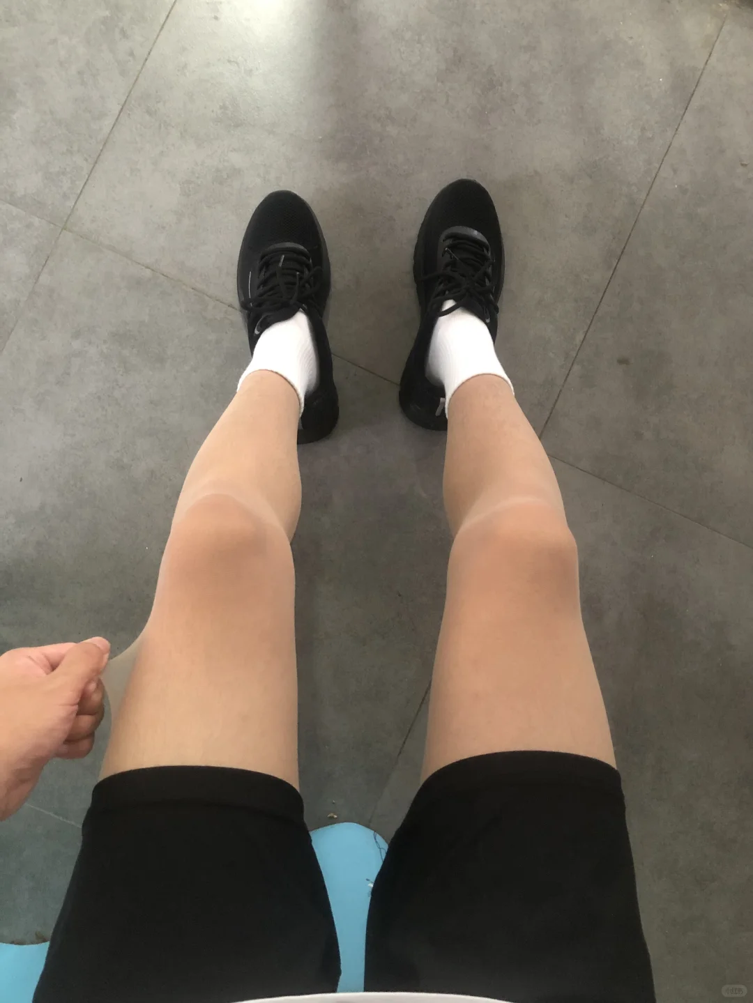 肉丝还是有点假白