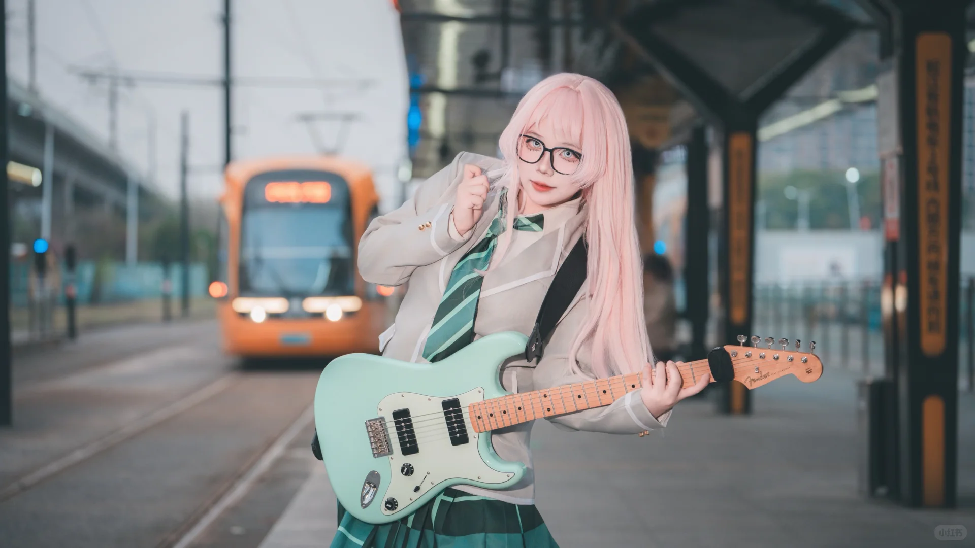 千早爱音cos正片