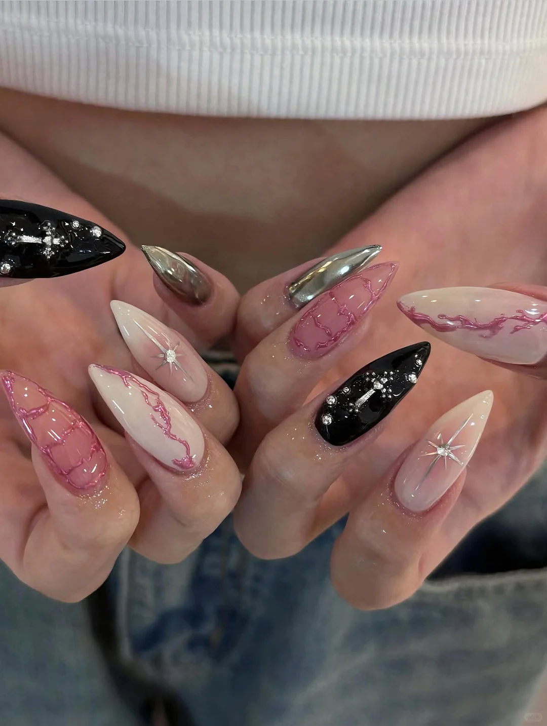 太辣妹了. 𐙚·˖🌸⁺₊ ⸝⸝⸝🪞