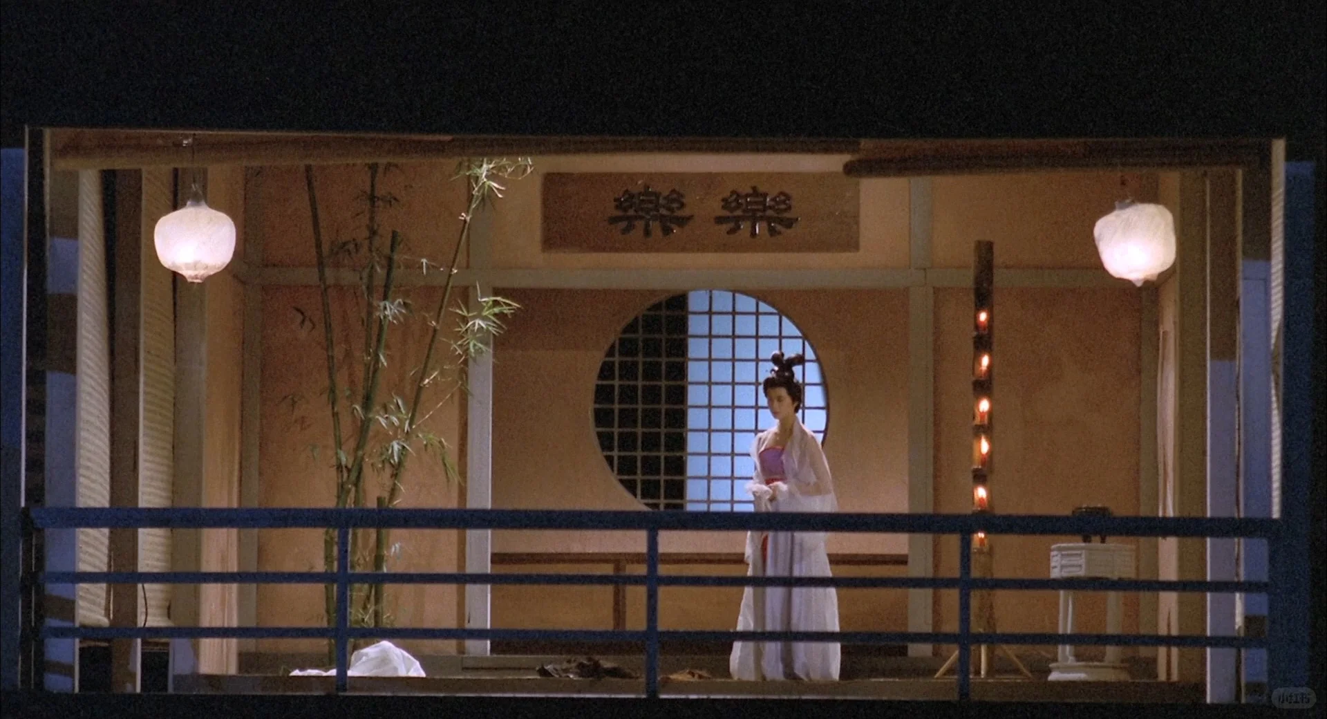 香港风月片的中式构图艺术|《唐朝豪放女》