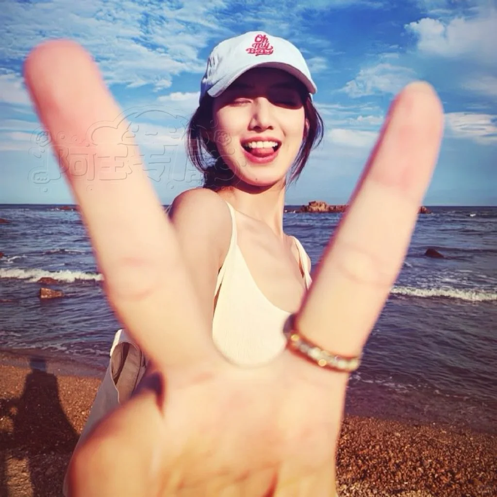 用这种头像统称为美女！