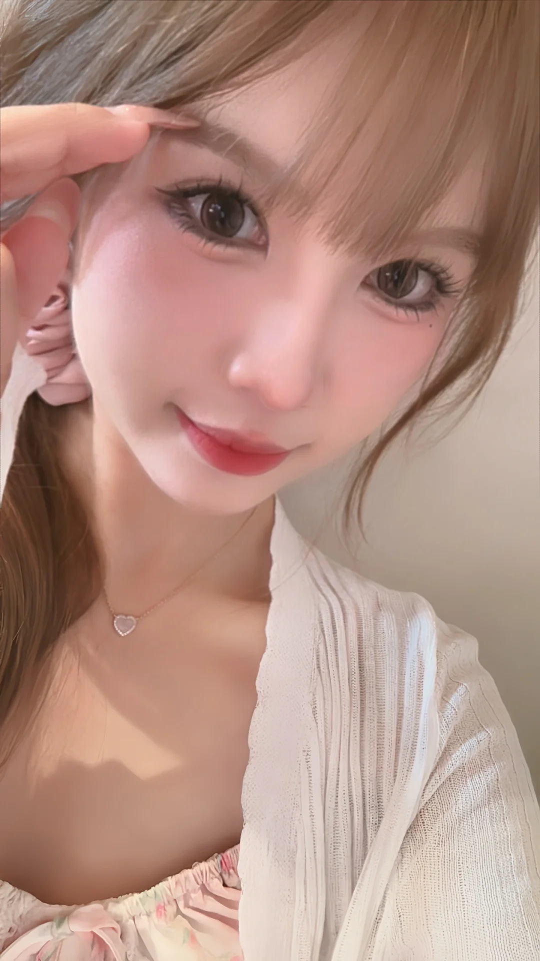 今日人设：温柔娇俏人妻