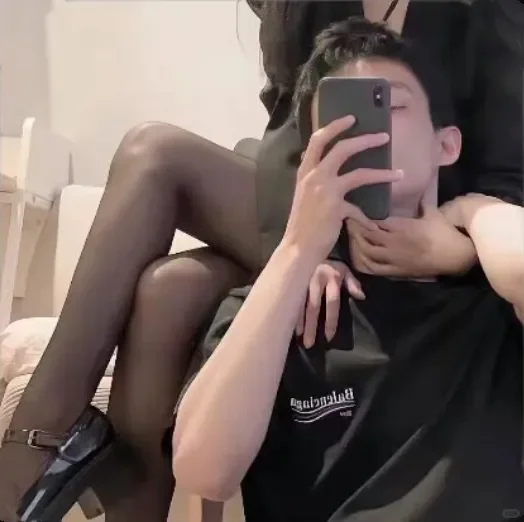 有点瑟瑟有点污的情头