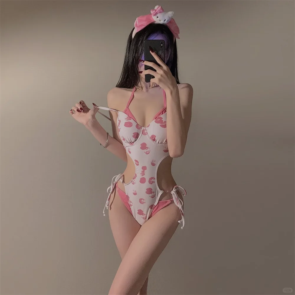 🌸2025新款红唇泳衣太美了吧！