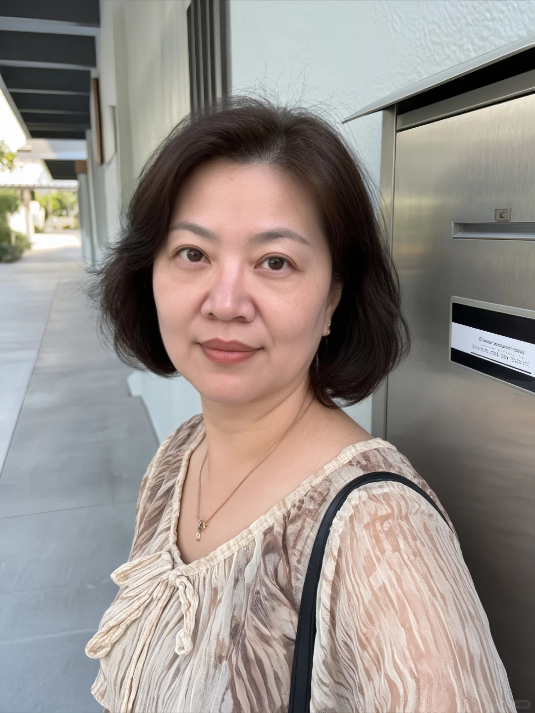 59岁老阿姨，大大方方做自己！