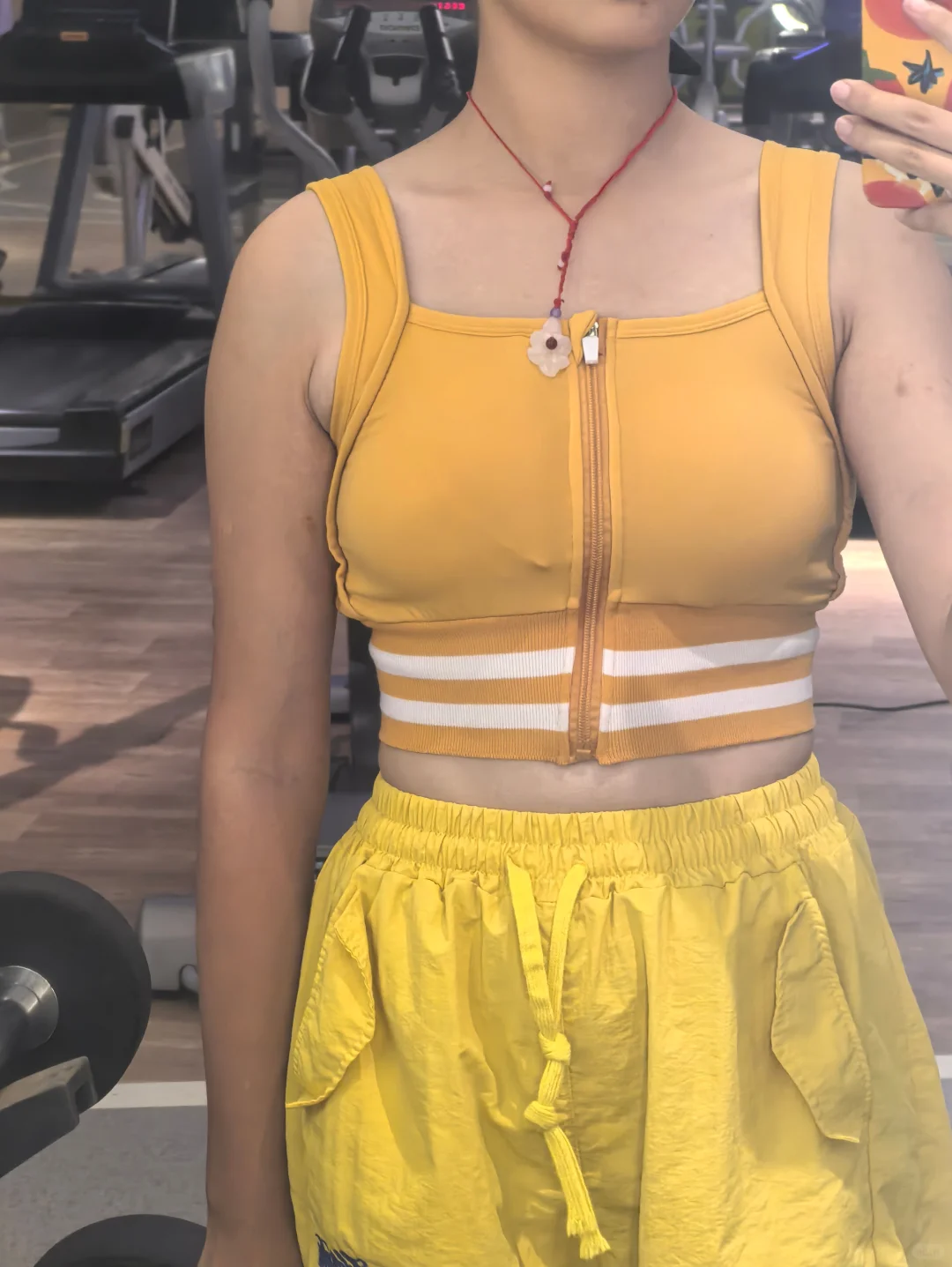 姐妹们，申请成为健身阻力……