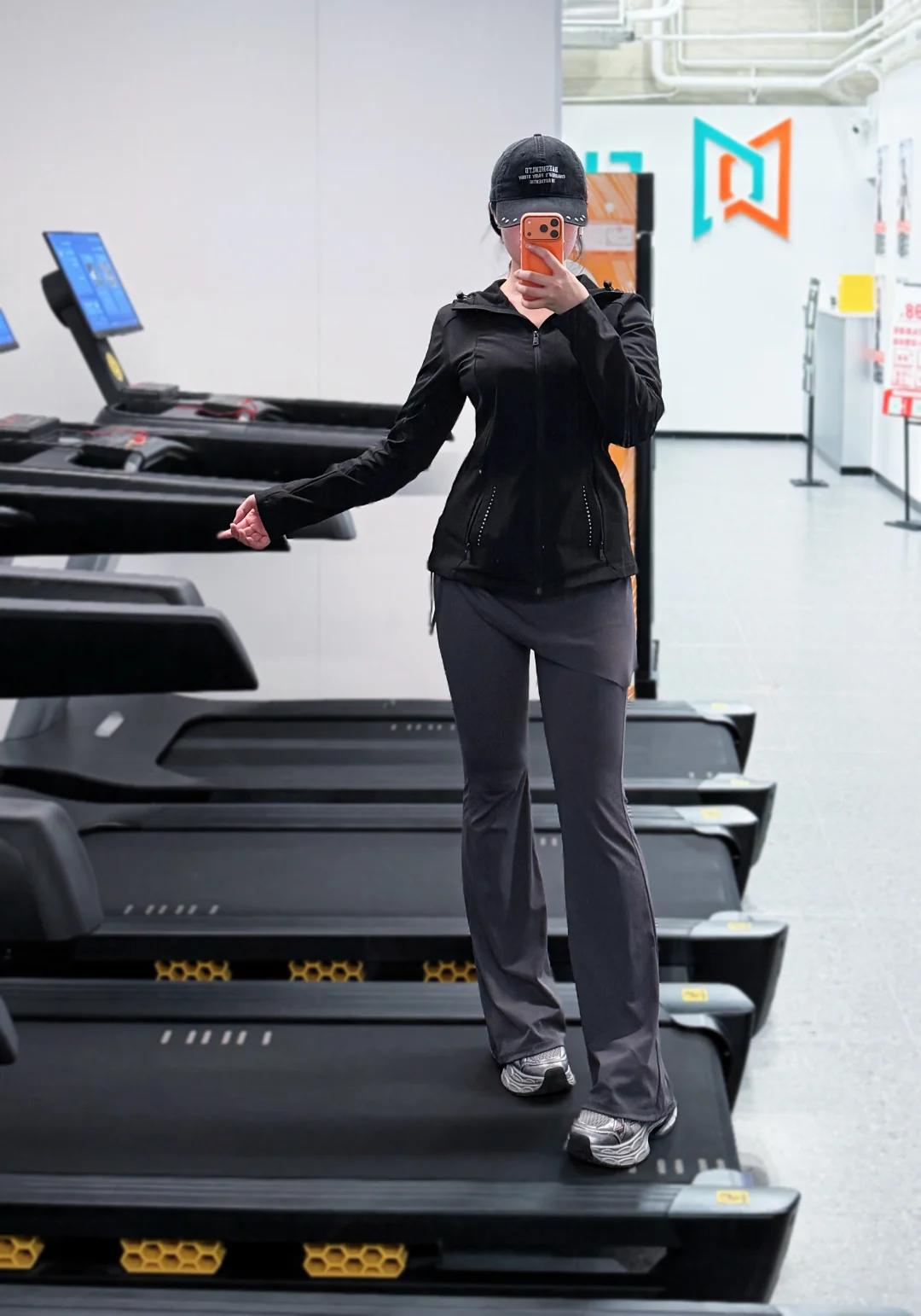 🏋️♀️健身女的早秋健身服