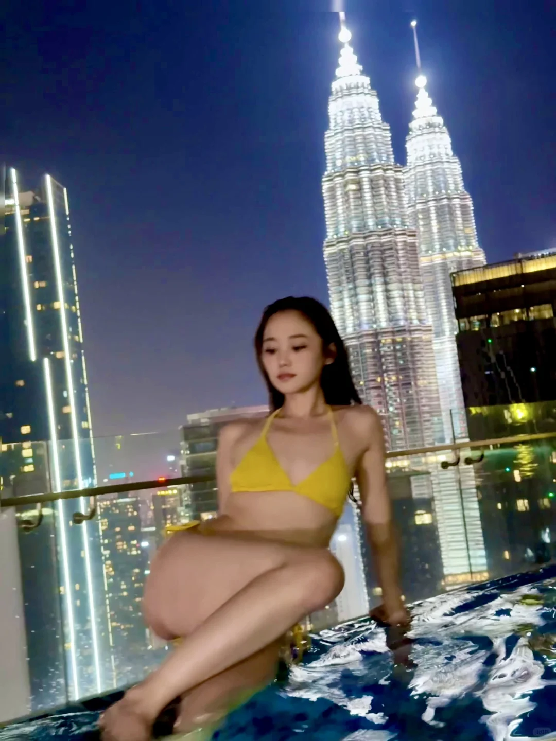 Summer vacation 👙