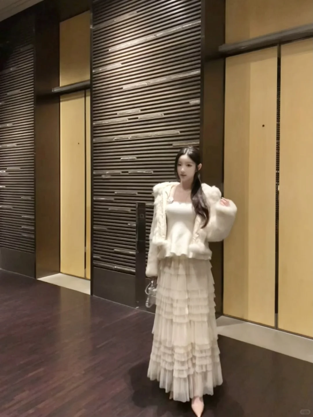 韩女的18图穿搭～🦌🤎🌰🐱