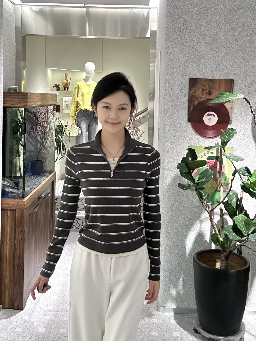 穿上直接变成纸片人