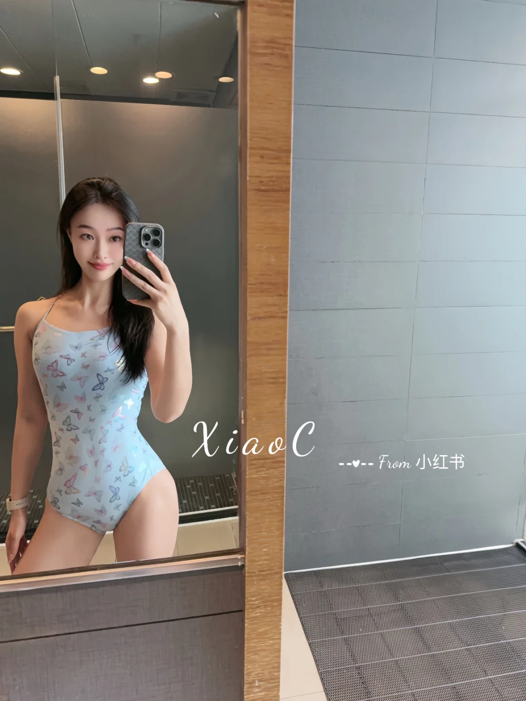 一个不被定义的中年少女!