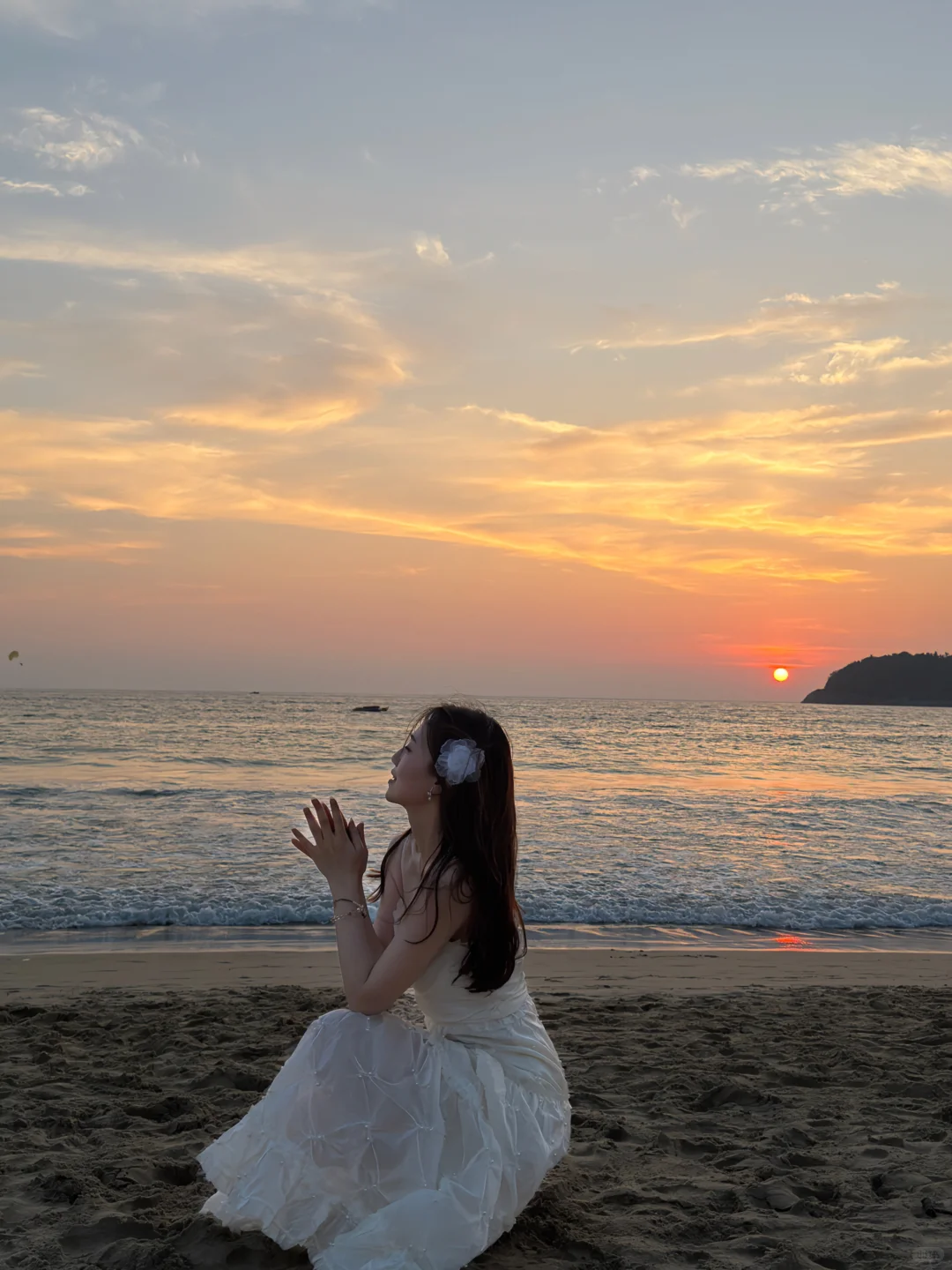 日落海边要穿白裙子才浪漫~