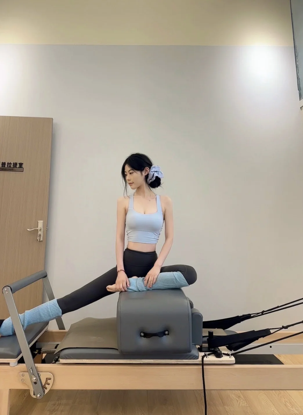 普拉提｜美臀美背的瑜伽服谁能不爱