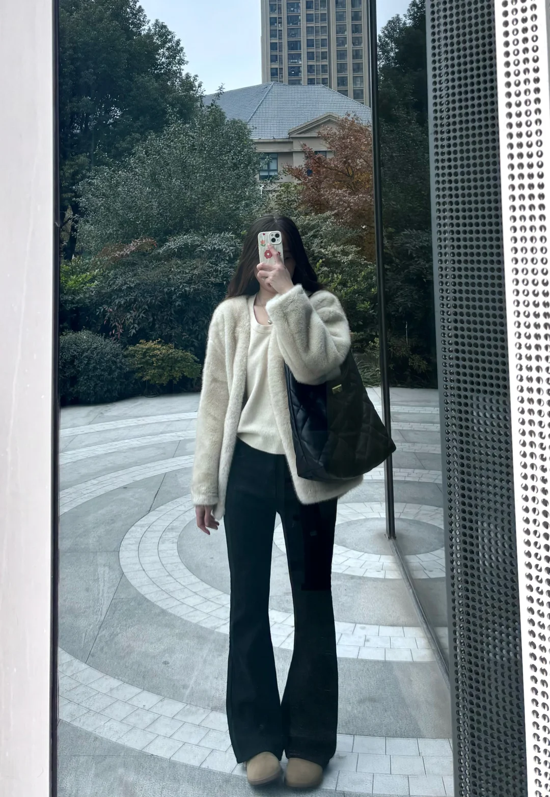 朋友说我这身美惨了!!今天的慵懒感满分~