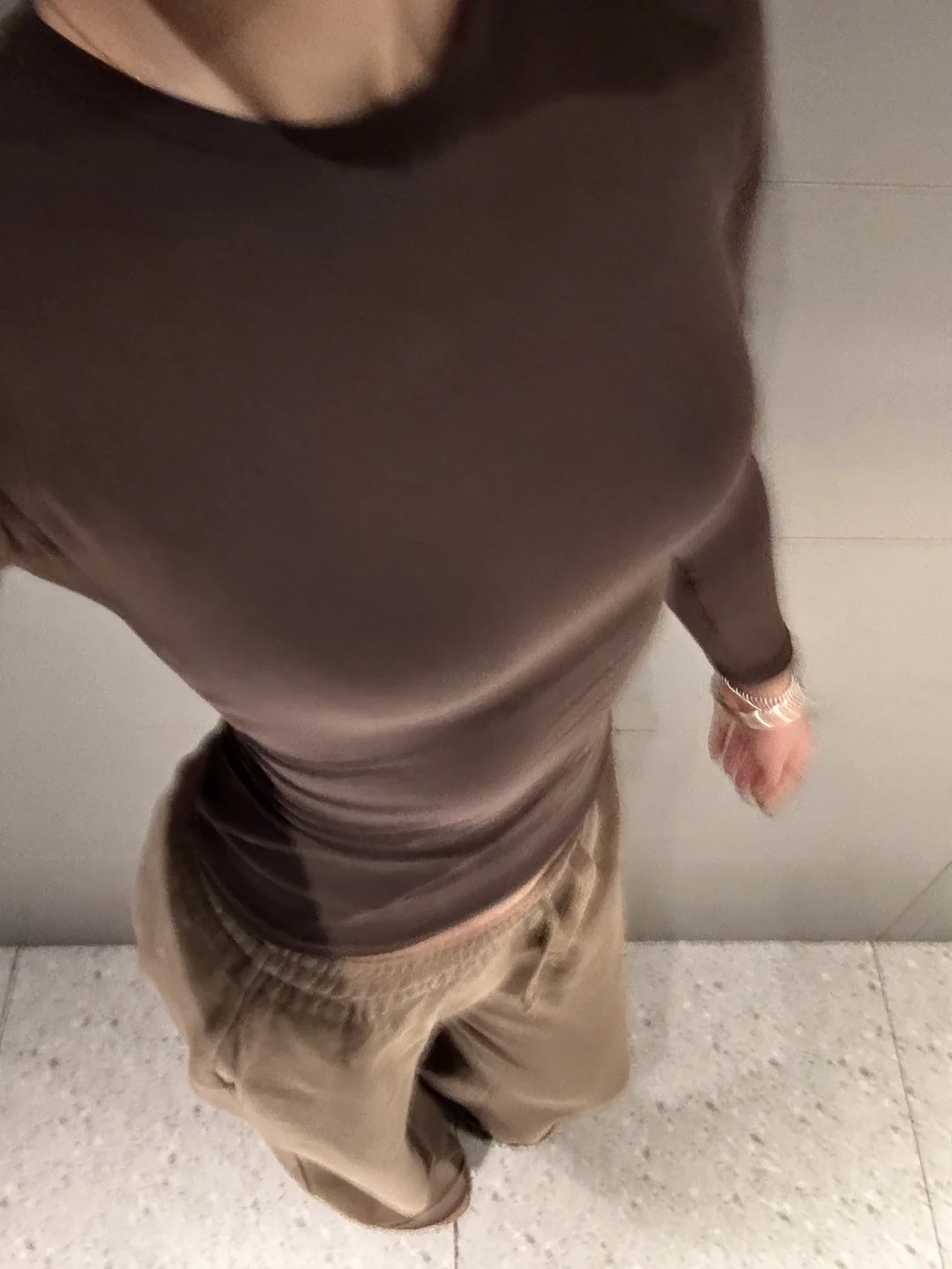 天冷了谁还去健身房啊