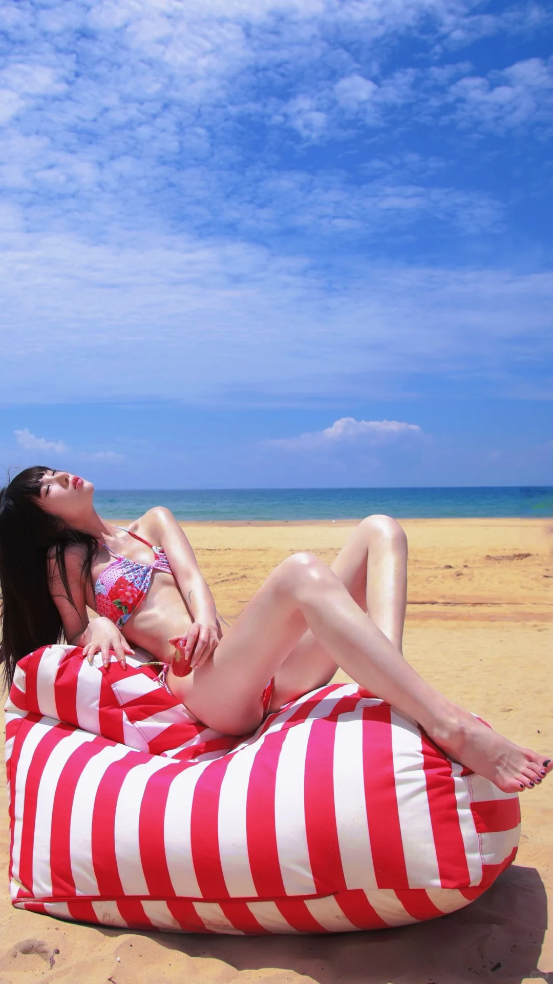 灿烂的 热情的 像水果般可口的夏天🍉