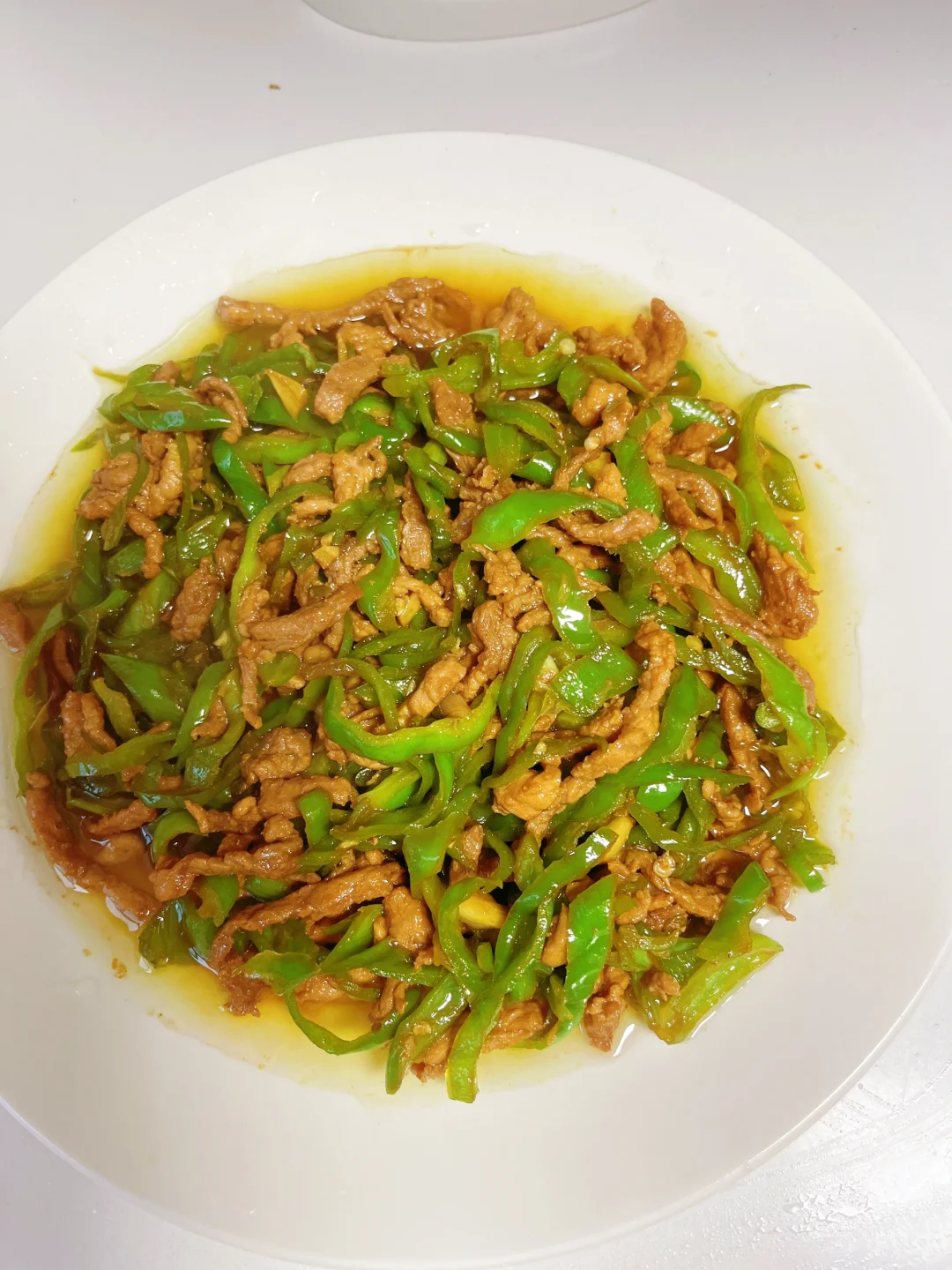 青椒炒肉丝，超级下饭菜，可以干三碗饭