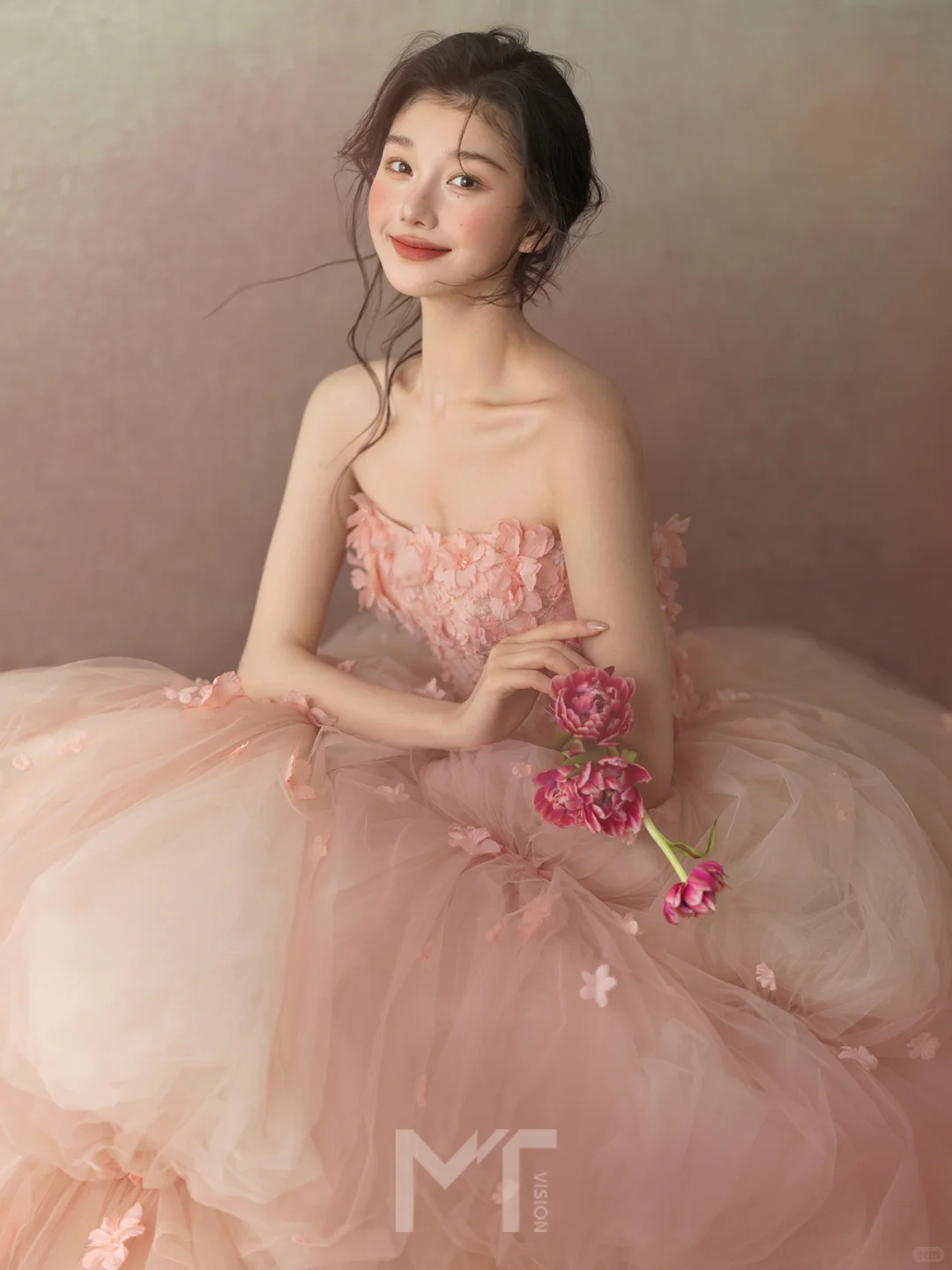 全家人都爱的婚纱照,已经设置成手机壁纸啦