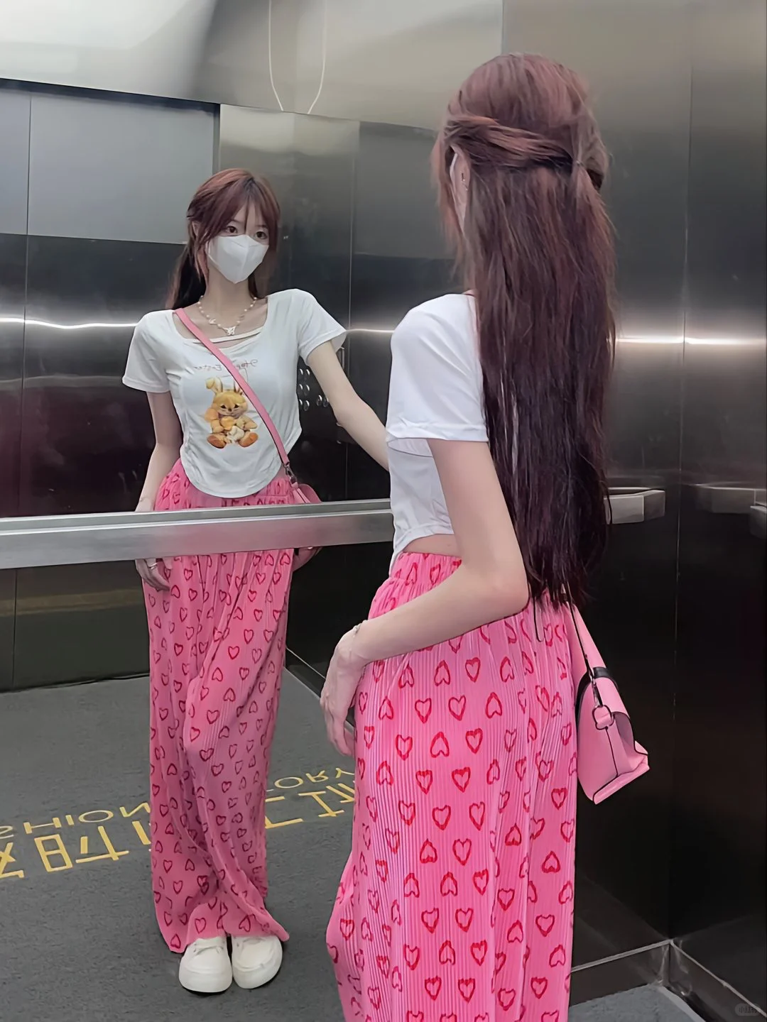 姐妹们 哪一套比较好看呢