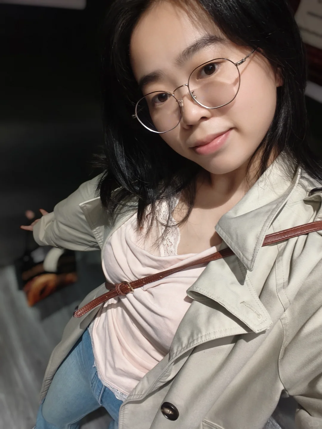 你问我75J大胸上班穿什么？🤔