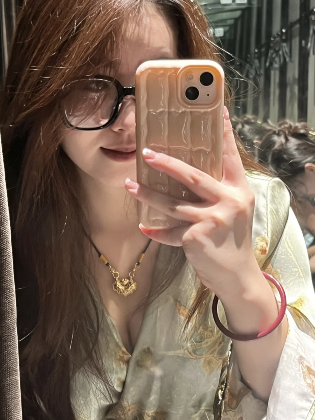 听说最近流行实名观看