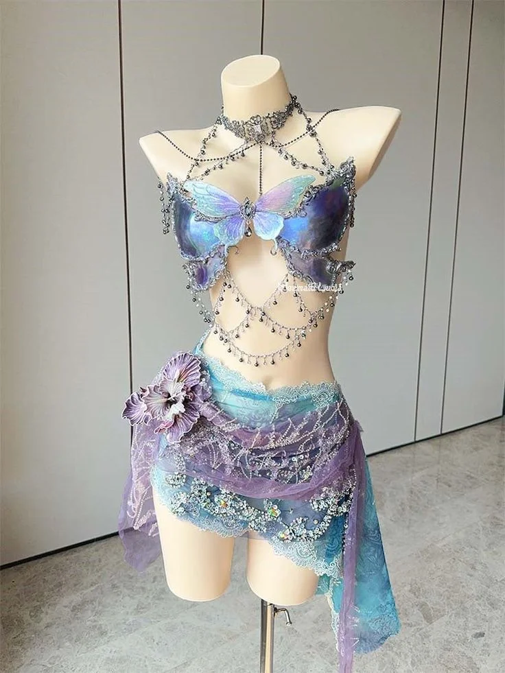 美人鱼去开演唱会穿哪套好呢?