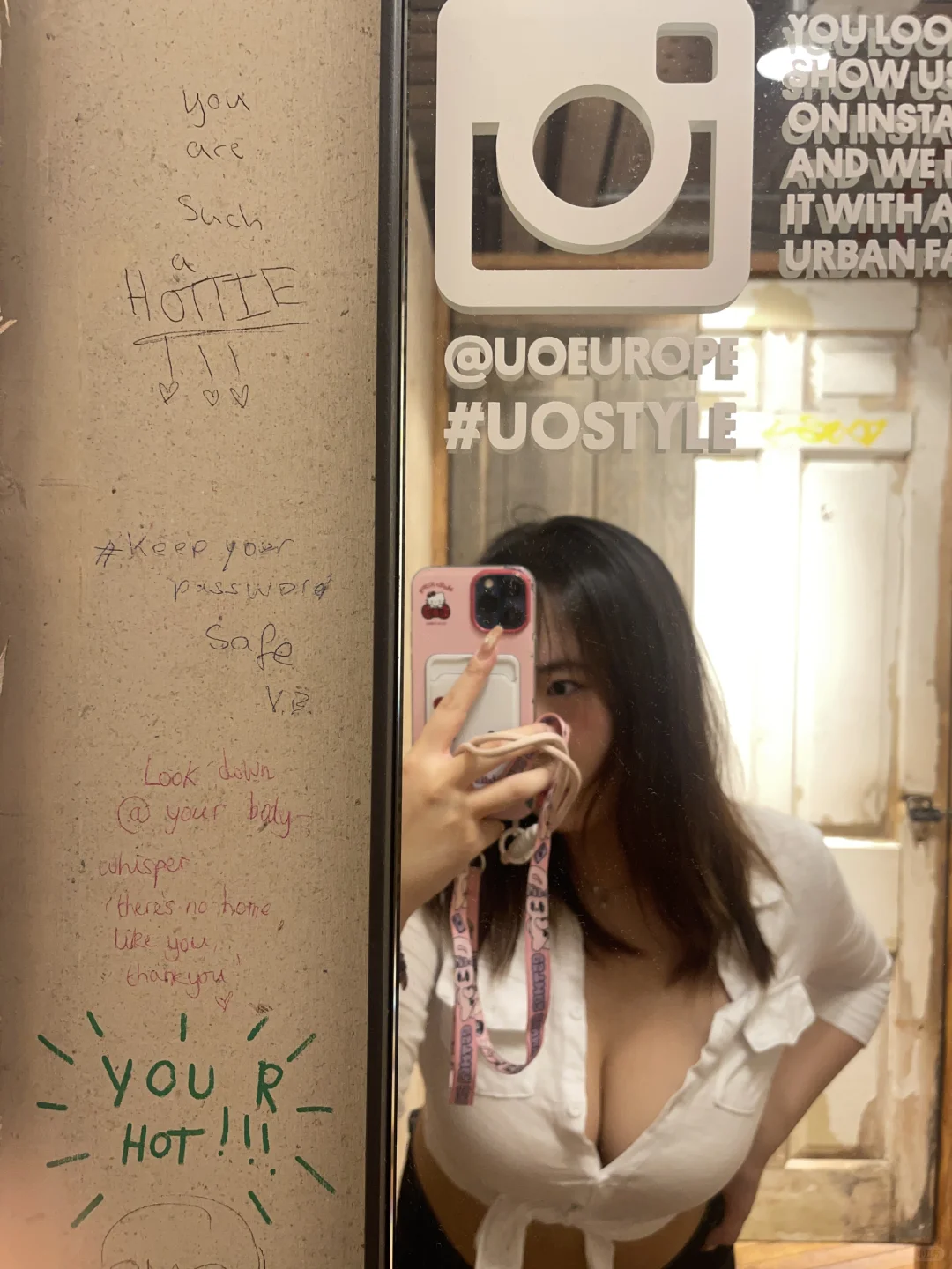 YOU R HOT！！！
