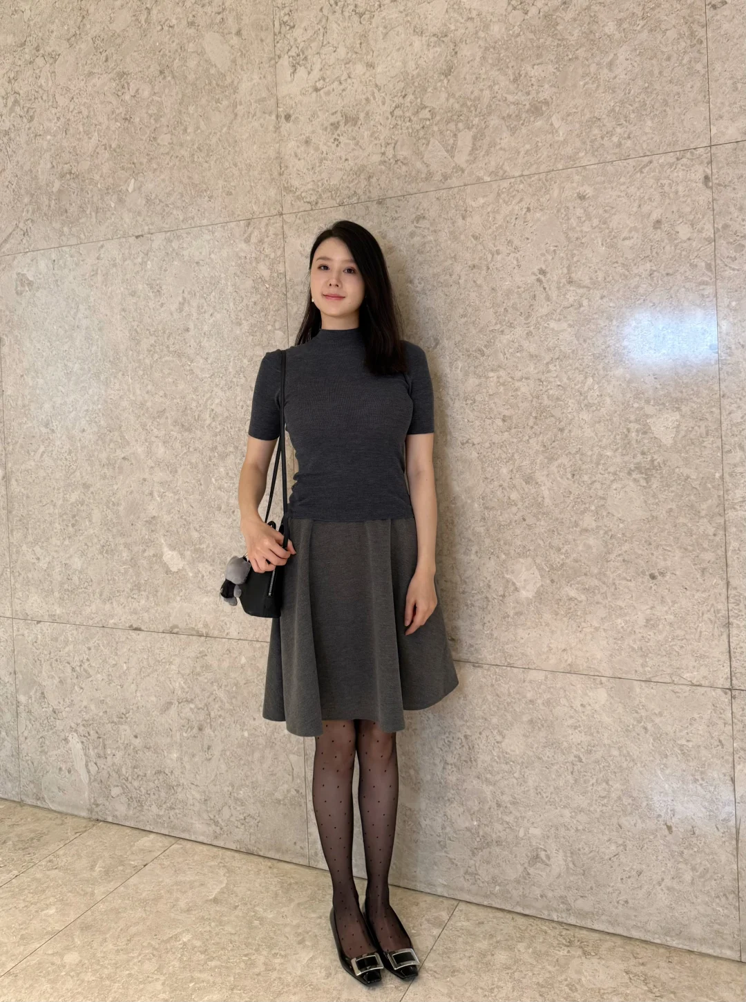 今天穿黑灰|都市轻熟女穿搭