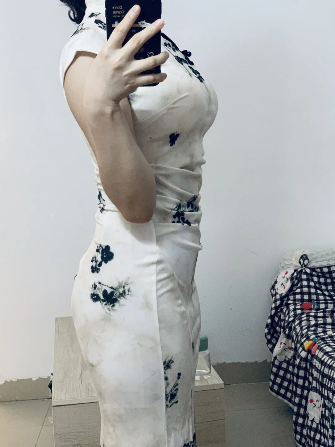 家人们这件旗袍怎么样！