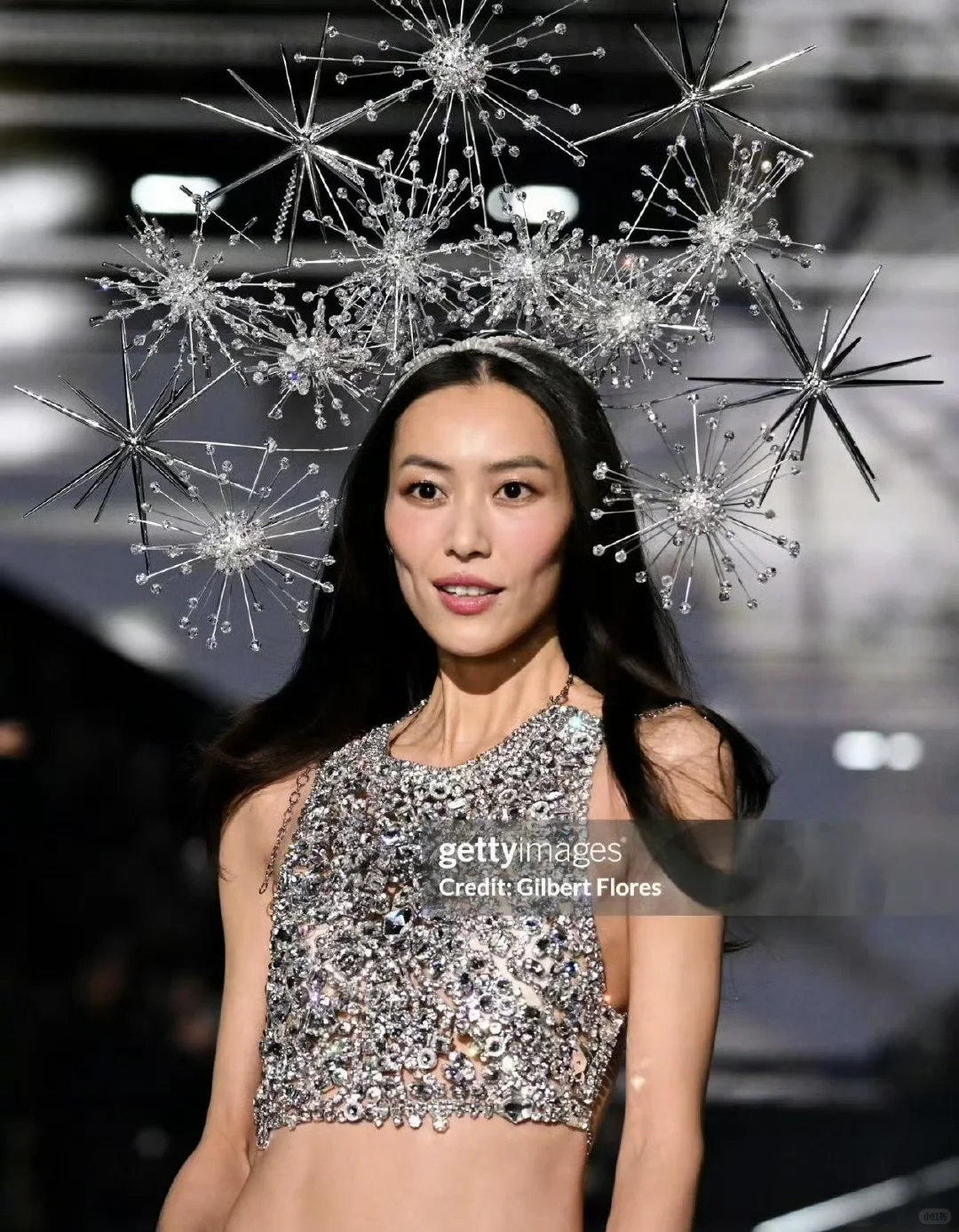 刘雯9登维密!这波太顶