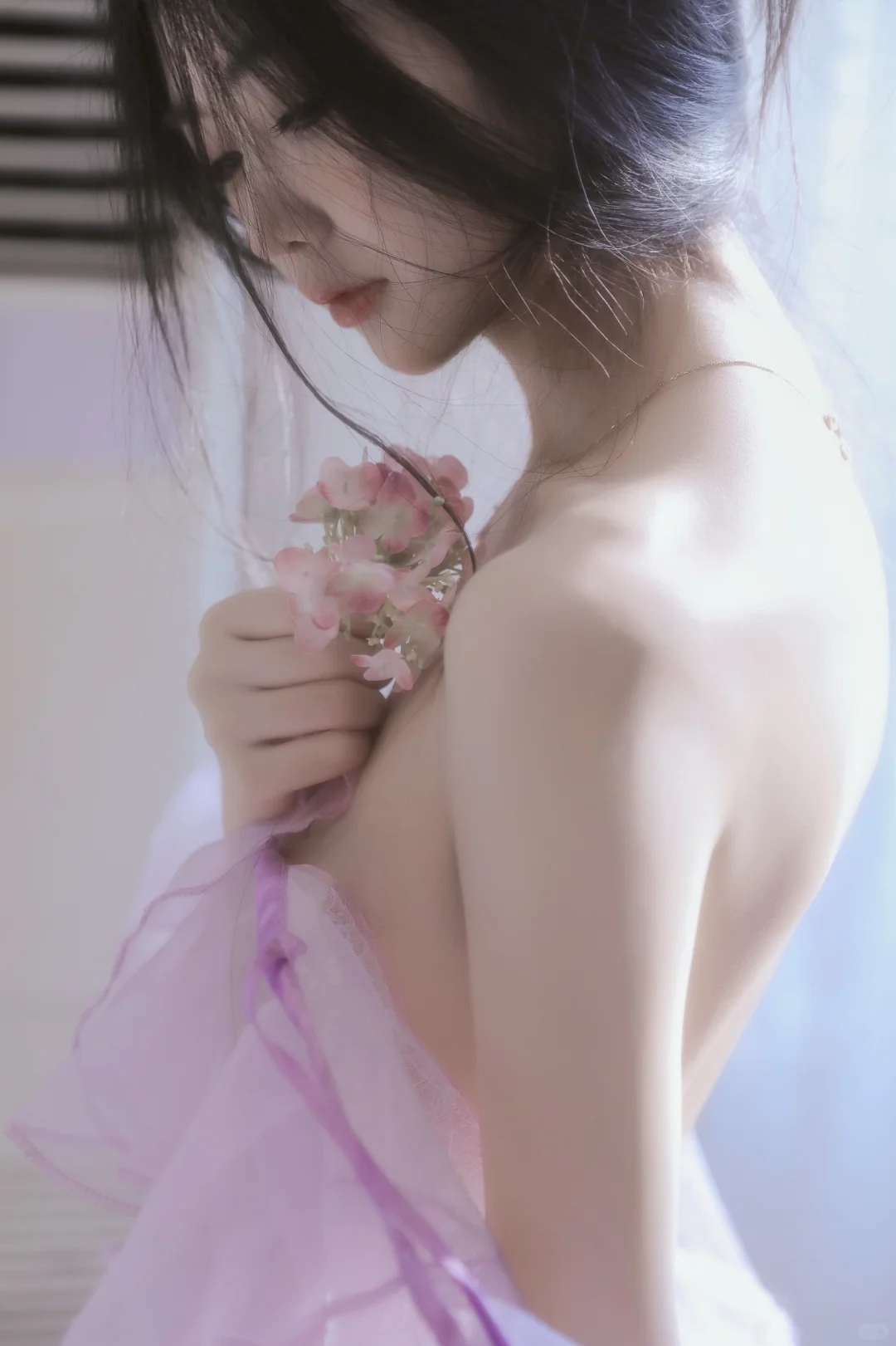 超仙轻私房|清冷紫色纯欲氛围感写真