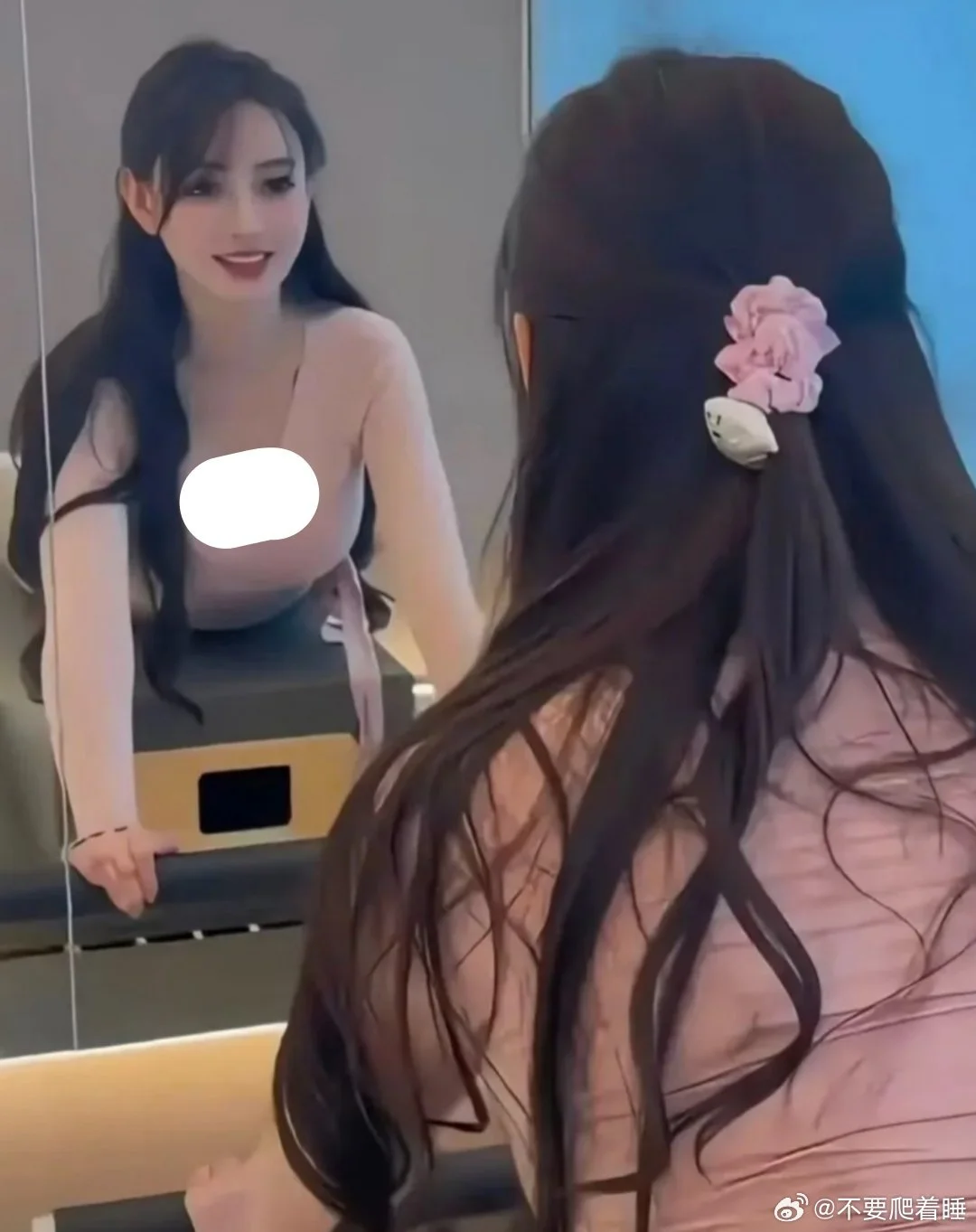叶珂穿瑜伽裤，很有实力黄晓明果然眼光独到