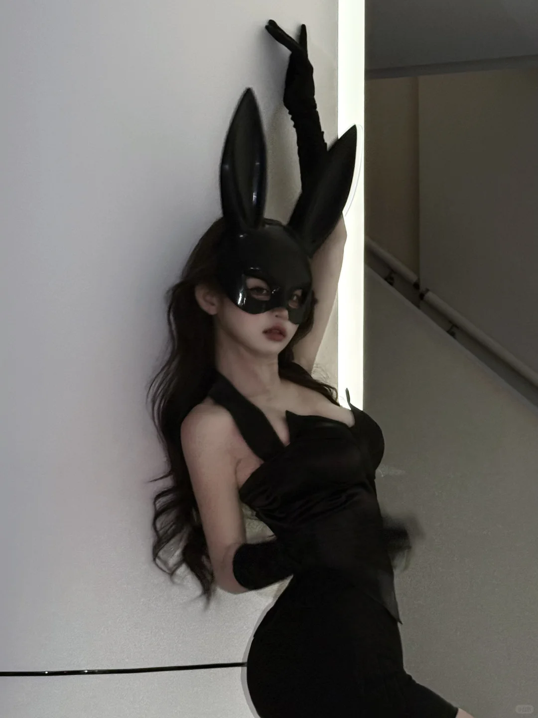 谁能抗拒暗黑系兔女郎的致命吸引力?🐰⚫️
