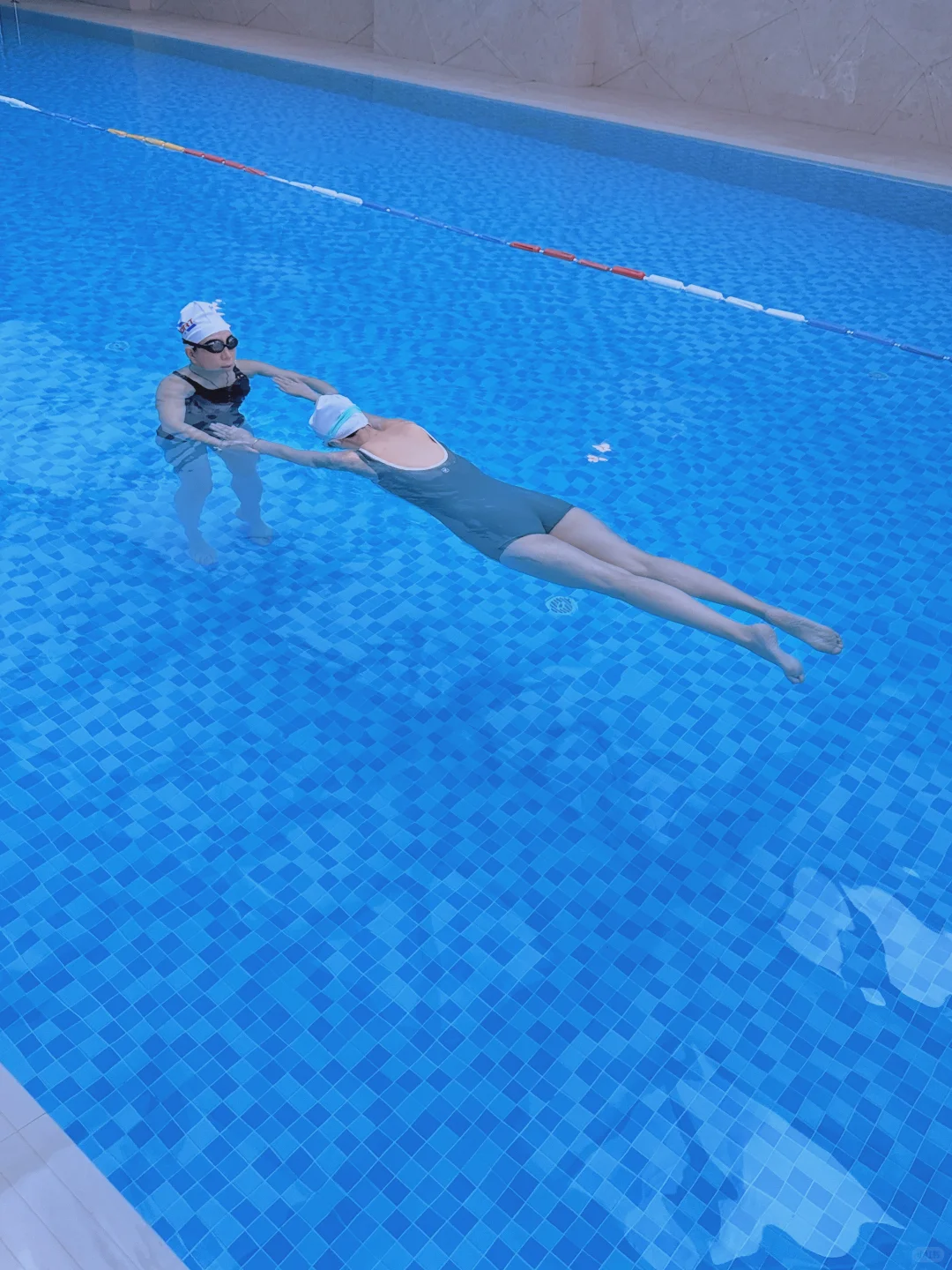 学游泳🏊做快乐的菜蛙