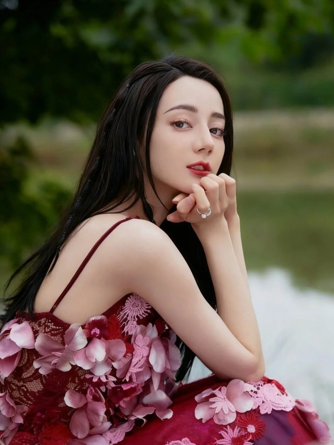 迪丽热巴这颜值不知道将来会便宜了哪个小子