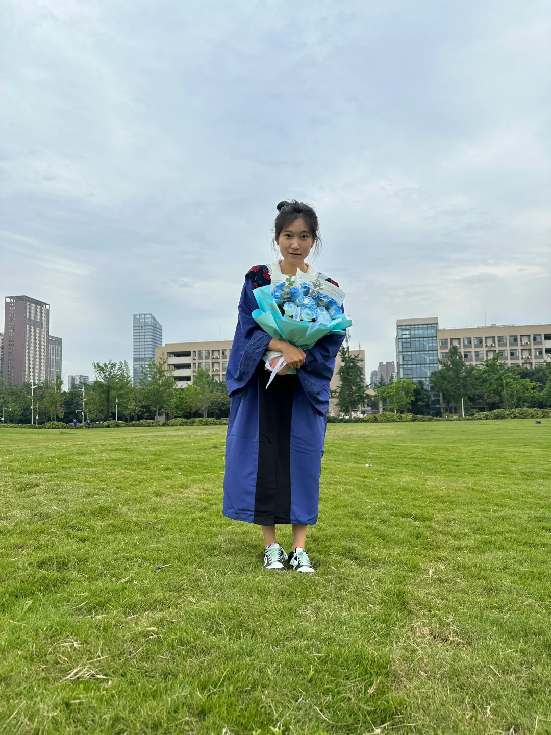 本黄毕业🎓