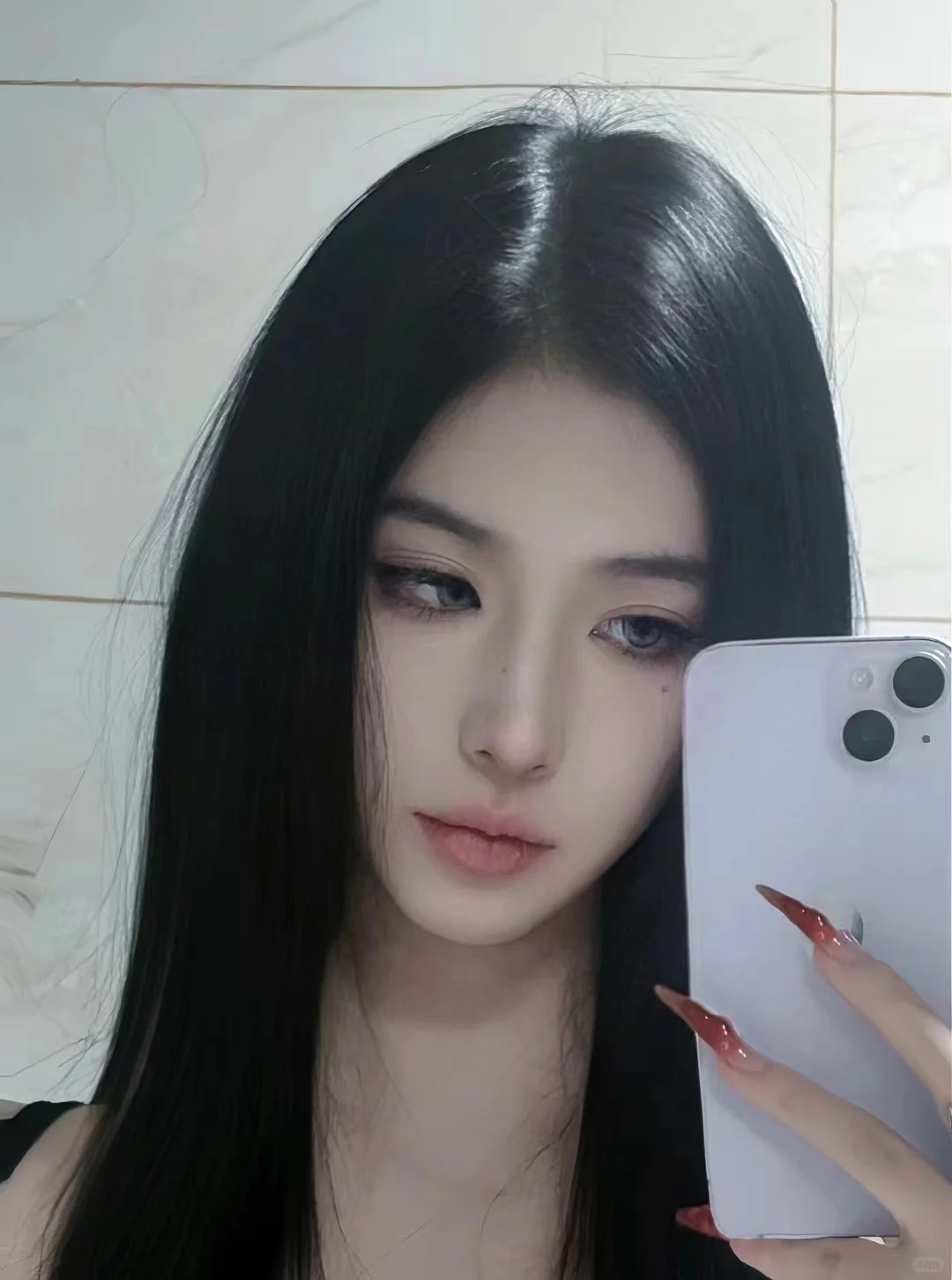 勇闯模特圈,清冷富家千金