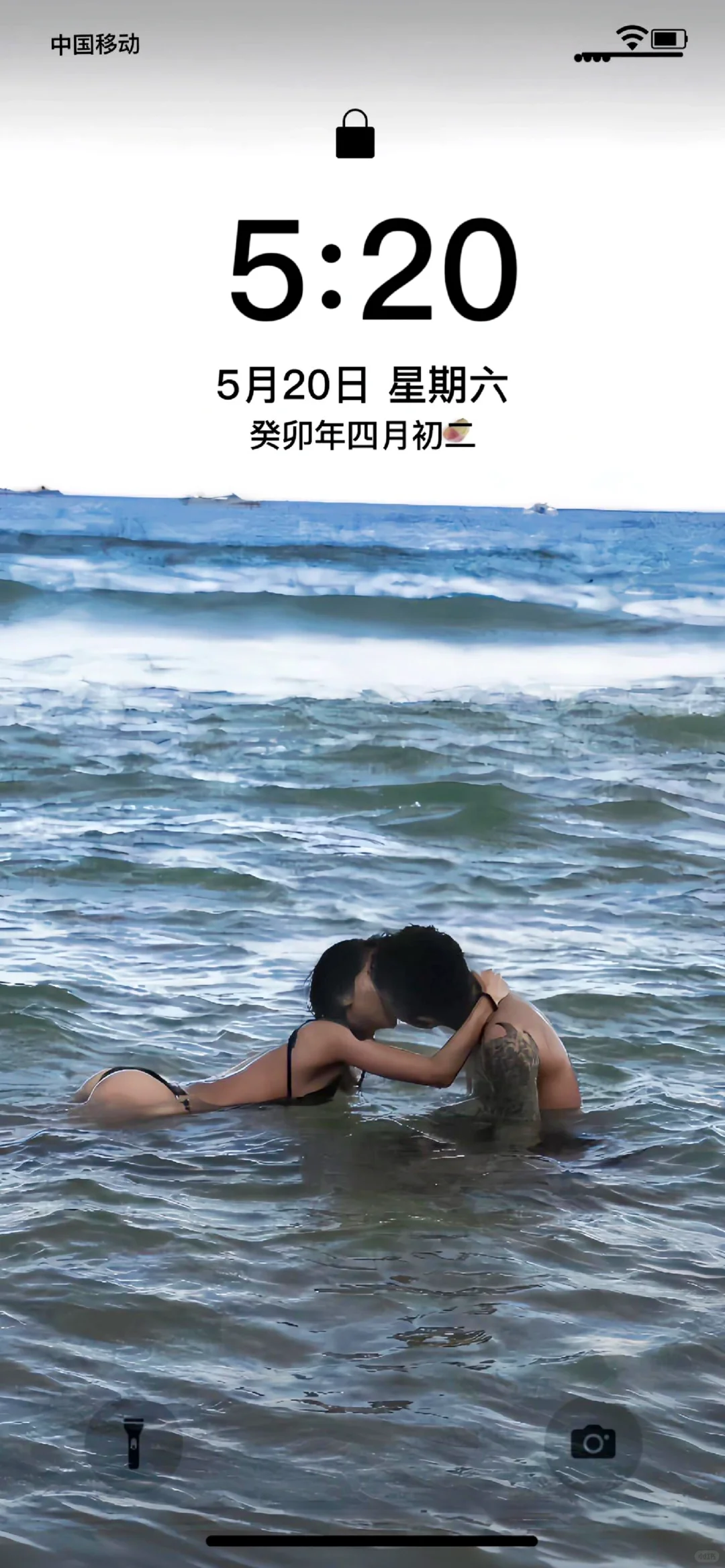 别看了！顶不住的！