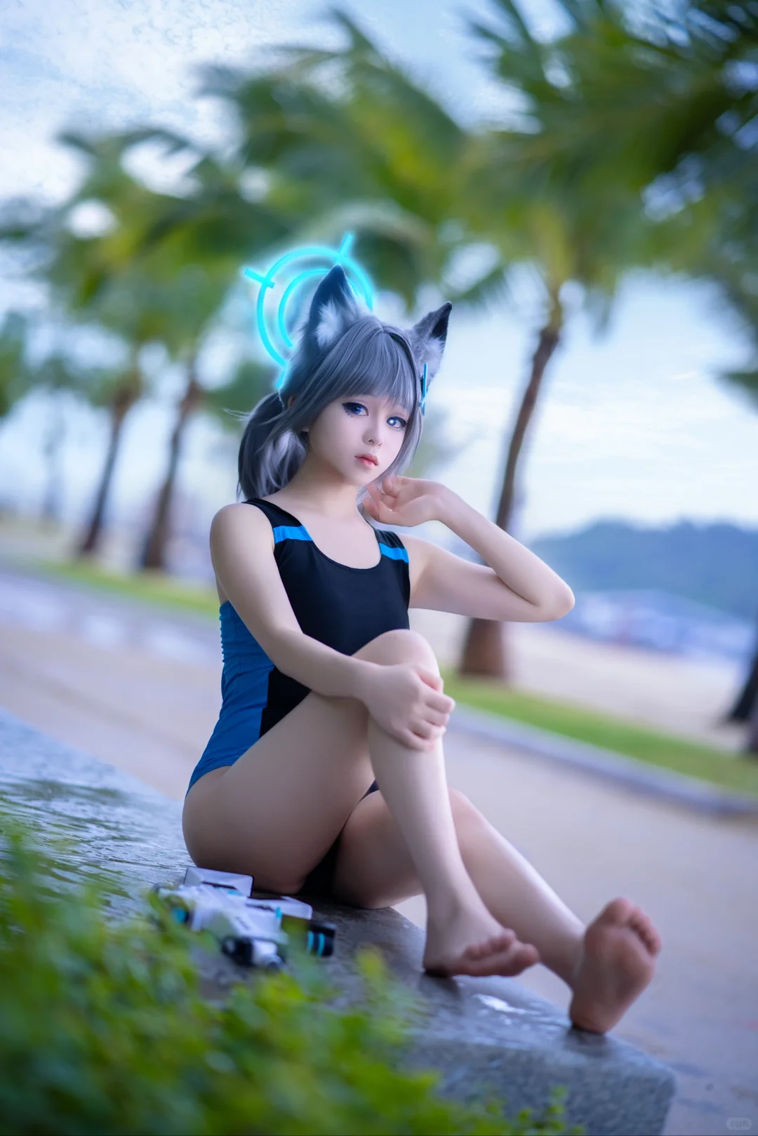 台风 暴雨 海边 泳装白子