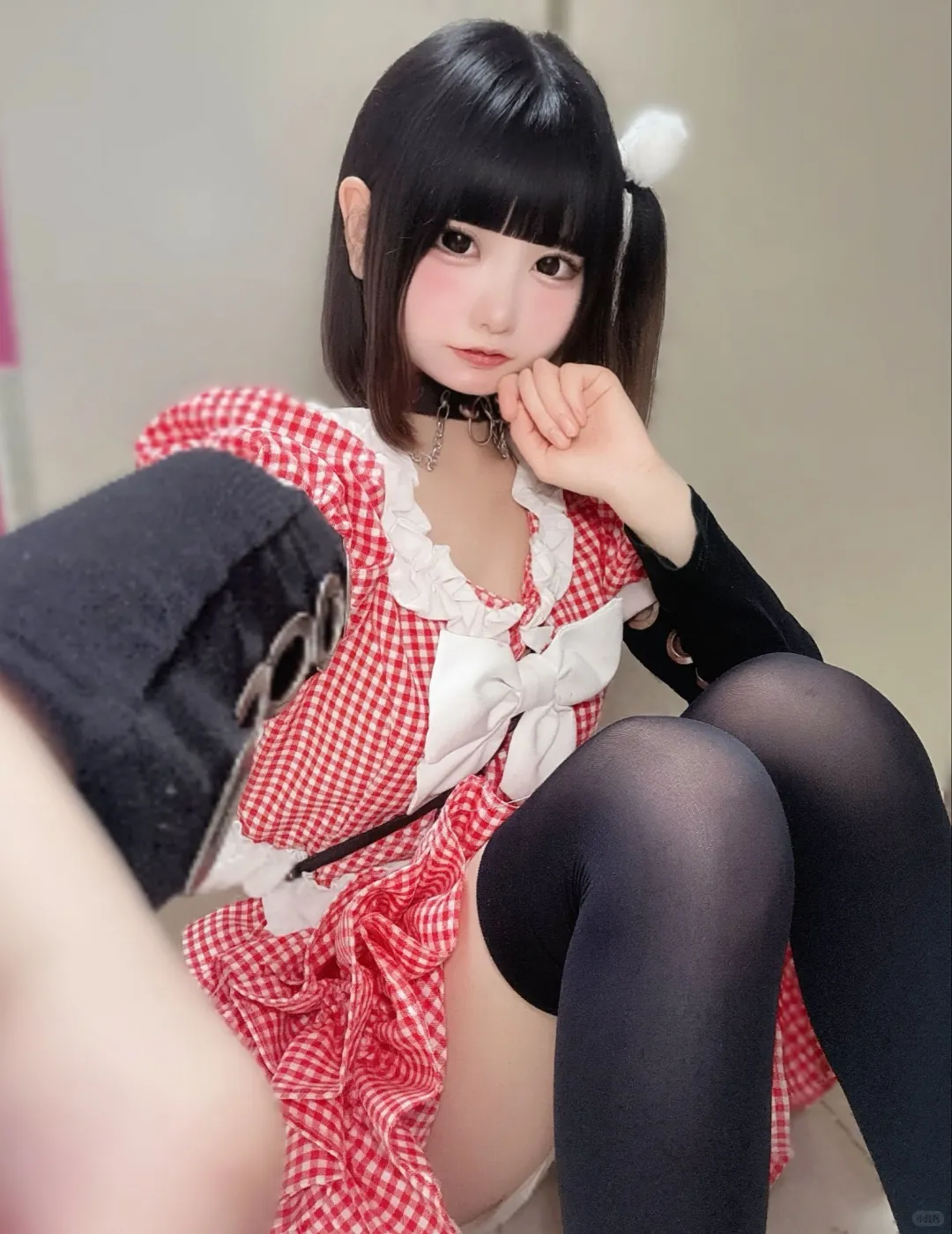 丝袜美腿极限三选一,你喜欢哪一个?