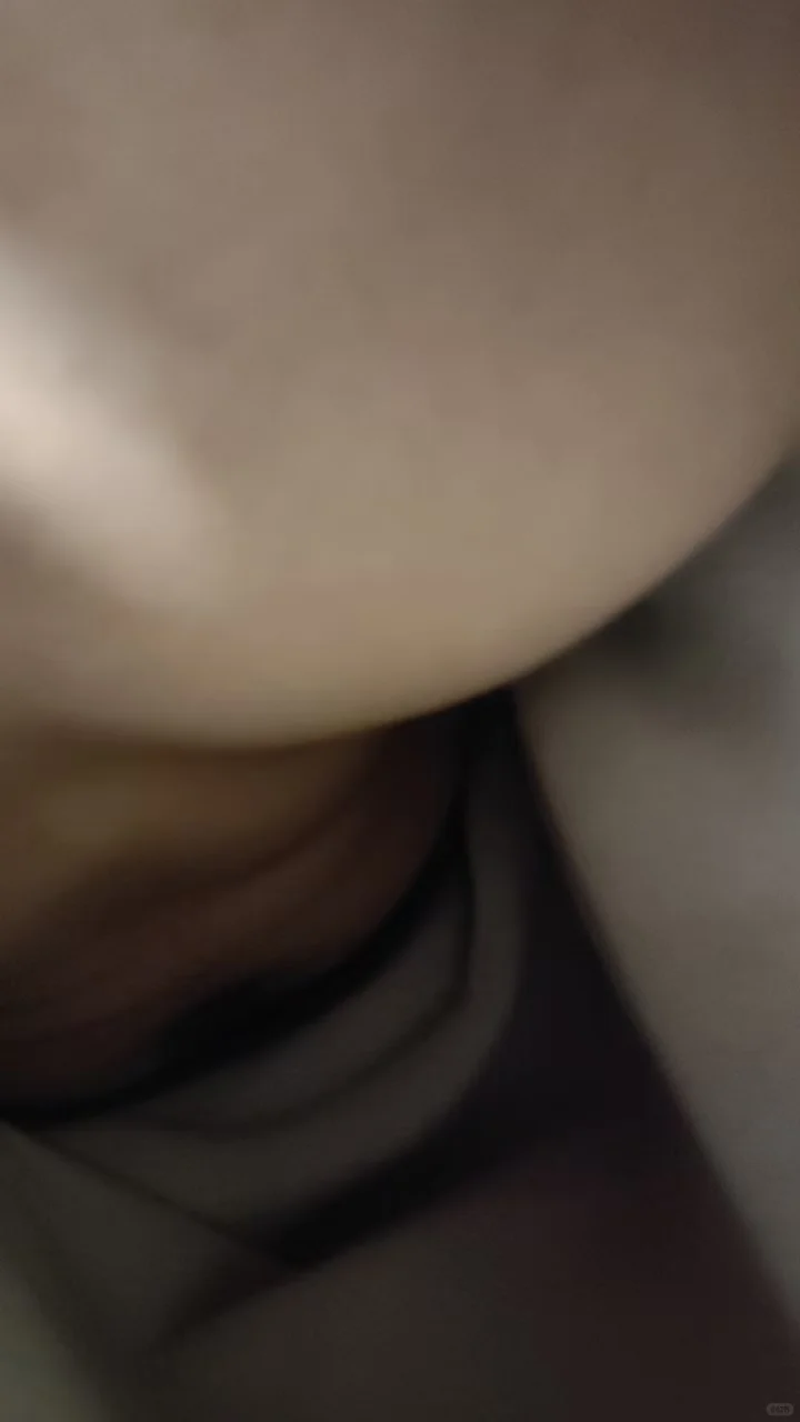 多从上面拍，没别的，主要是显大
