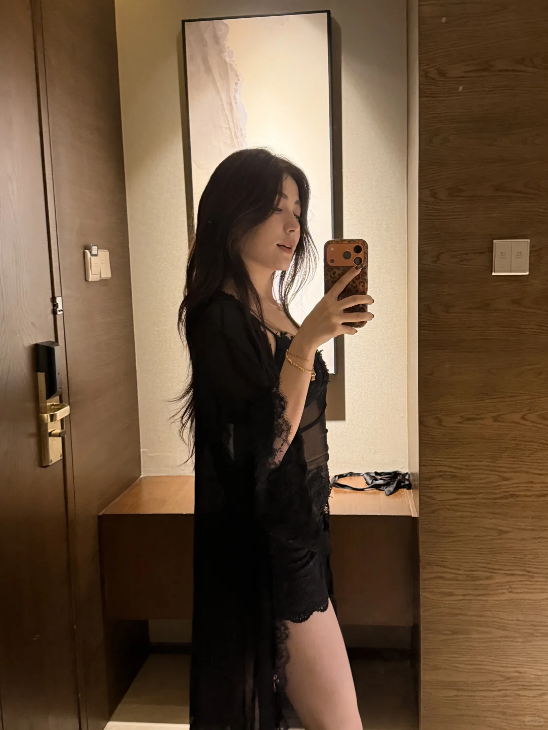 和黑色锁死比心🖤
